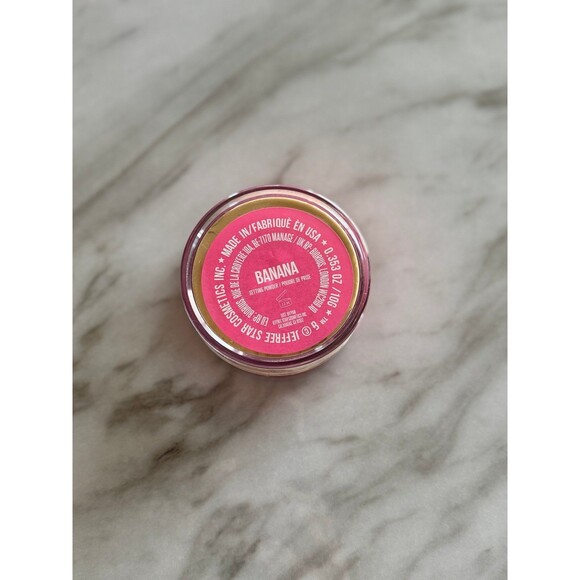 Jeffree Star Magic Star Setting Powder Banana - Picture 4 of 6